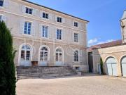 Maison avec jardin et terrasse