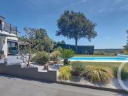 Maison avec jardin et terrasse