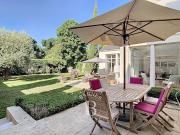 Maison avec jardin et terrasse Maison avec jardin et terrasse