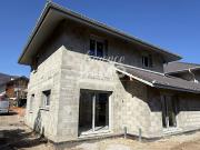 Maison avec jardin et terrasse
