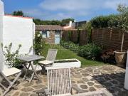 Maison avec jardin et terrasse