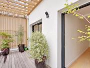 Maison avec jardin et terrasse
