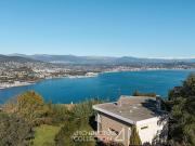 Maison avec jardin et terrasse