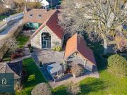 Maison avec jardin et terrasse