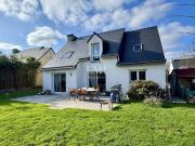 Maison avec jardin et terrasse