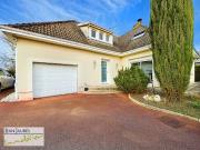 Maison avec jardin et terrasse