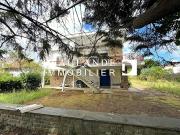 Maison avec jardin et terrasse