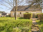 Maison avec jardin et terrasse