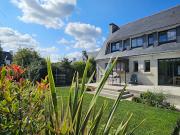 Maison avec jardin et terrasse