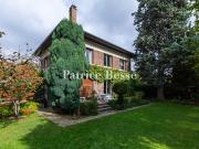 Maison avec jardin et terrasse