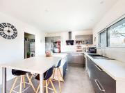 Maison avec jardin et terrasse