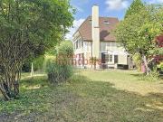 Maison avec jardin et terrasse