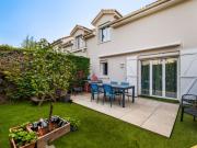 Maison avec petit jardin