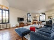 Maison avec piscine et jardin