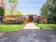Maison avec piscine et jardin