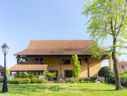 Maison avec piscine et jardin