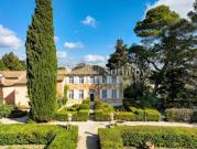 Maison avec piscine et jardin
