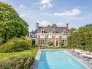 Maison avec piscine et jardin