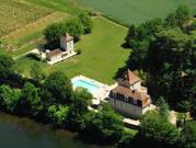Maison avec piscine et jardin