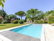 Maison avec piscine et terrasse