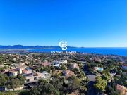 Maison avec piscine et terrasse