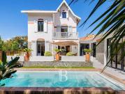 Maison avec piscine