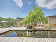 Maison avec piscine et jardin