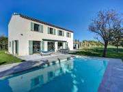 Maison avec piscine et jardin