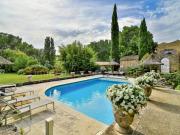 Maison avec piscine et jardin