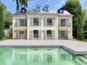 Maison avec piscine et jardin