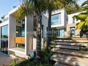 Maison avec piscine en bord de mer