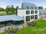 Maison avec piscine en bord de mer