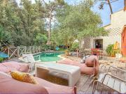 Maison avec piscine en bord de mer