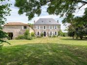 Maison avec piscine en bord de mer