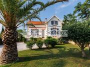 Maison avec piscine en bord de mer