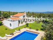 Maison avec piscine en bord de mer