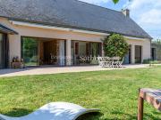 Maison avec piscine en bord de mer