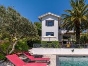 Maison avec piscine en bord de mer Maison avec piscine en bord de mer