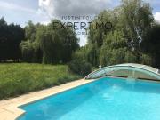 MAISON avec PISCINE et ETANG