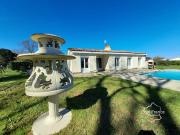 Maison avec piscine et jardin