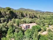 Maison avec piscine et jardin