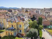 Maison avec piscine et jardin