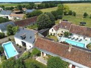 Maison avec piscine et jardin