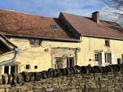 Maison avec piscine et jardin