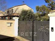 Maison avec piscine et jardin