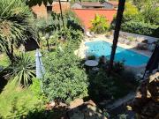 Maison avec piscine et jardin