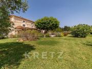 Maison avec piscine et jardin