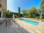 Maison avec piscine et jardin