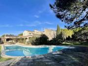 Maison avec piscine et jardin