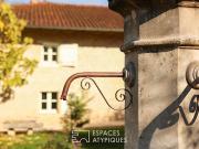 Maison avec piscine et jardin